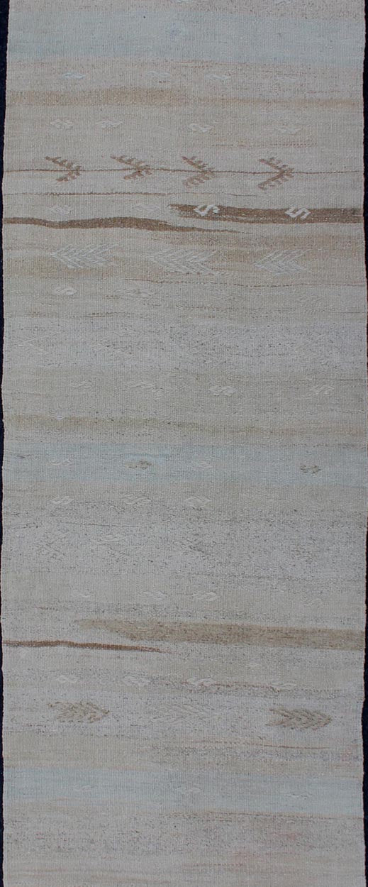 Minimalist Design Vintage Hand Woven Turkish Kilim Runner With Neutral Tones Minimalist design with traces of stripes Kilim runner in cream, light brown and taupe, Keivan Woven Arts / rug EN - 179276, country of origin / type: Turkey / Kilim, cir... - Keivan Woven ArtsEN - 179276 - 12000Rug