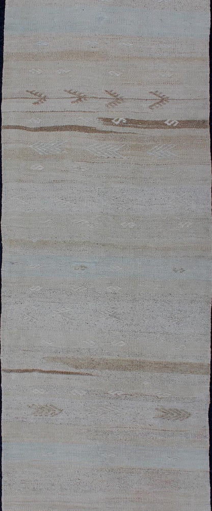Minimalist Design Vintage Hand Woven Turkish Kilim Runner With Neutral Tones Minimalist design with traces of stripes Kilim runner in cream, light brown and taupe, Keivan Woven Arts / rug EN - 179276, country of origin / type: Turkey / Kilim, cir... - Keivan Woven ArtsEN - 179276 - 12000Rug