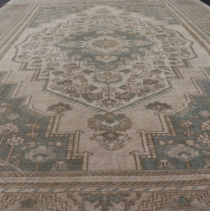 Turkish Oushak Vintage Medallion Rug in Light Blue - Green, Tan, Taupe, and Cream. Keivan Woven Arts. rug EN - 179303, country of origin / type: Turkey / Oushak, circa 1940 This beautiful vintage Oushak rug from 1940s Turkey features a medallion Ous... - Keivan Woven ArtsEN - 179303 - 17574Rug