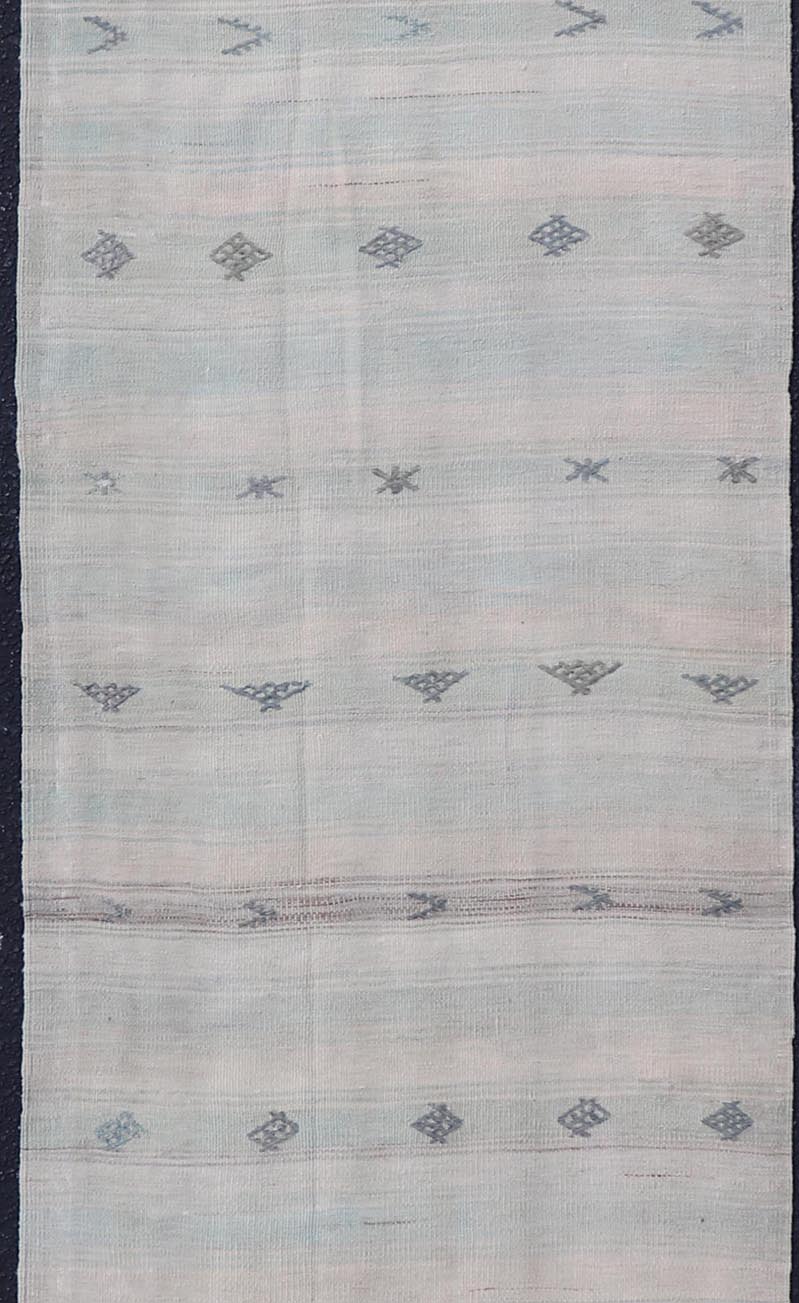 Vintage Turkish Kilim Runner with Horizontal Stripes and Tribal Motifs in neutral tones, light blue Vintage Kilim Runner in ice blue, taupe and light neutral colors. Keivan Woven Arts/rug EN - 179378, country of origin / type: Turkey / Kilim, circ... - Keivan Woven ArtsEN - 179378 - 18535Rug