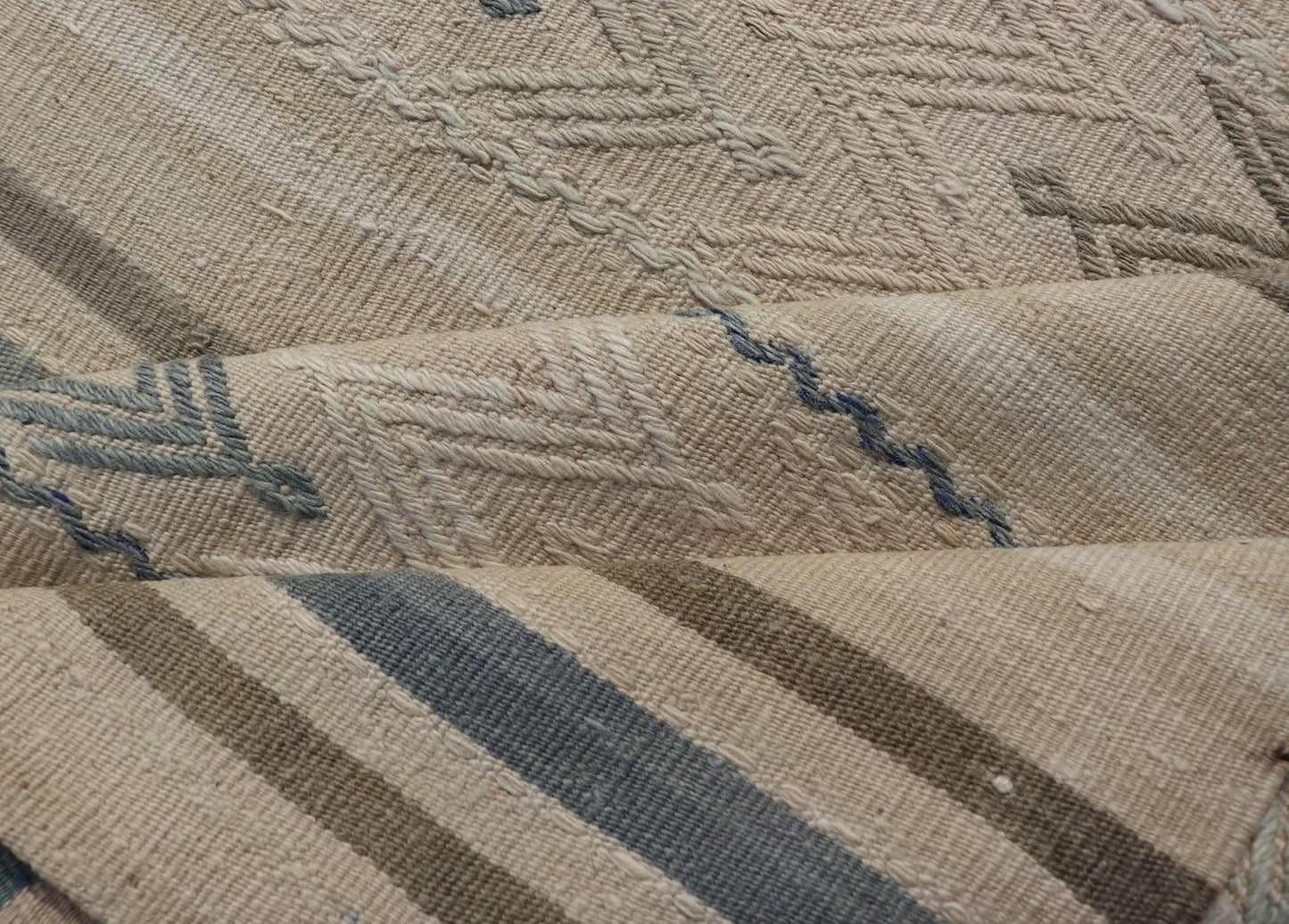 Vintage Turkish Flat - Weave with Embroideries in Earth Tones and Blue. Keivan Woven Arts / rug EN - 179452, country of origin / type: Turkey / Kilim, circa 1950 Measures:4'10 x 8'9 This vintage Turkish Kilim rug features a contemporary geom... - Keivan Woven ArtsEN - 179452 - 17592Rug