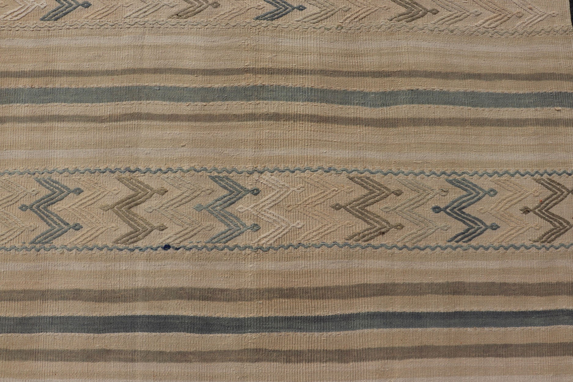 Vintage Turkish Flat - Weave with Embroideries in Earth Tones and Blue. Keivan Woven Arts / rug EN - 179452, country of origin / type: Turkey / Kilim, circa 1950 Measures:4'10 x 8'9 This vintage Turkish Kilim rug features a contemporary geom... - Keivan Woven ArtsEN - 179452 - 17592Rug