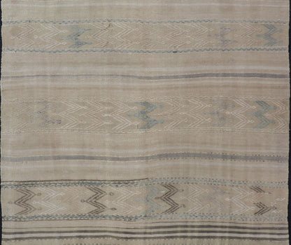 Vintage flat - weave Kilim with embroideries in tan, blue - gray with a modern design geometric stripe design Vintage Kilim from Turkey. Keivan Woven Arts / rug EN - 179491, country of origin / type: Turkey / Kilim, circa 1950 This vintage Turkish Kil... - Keivan Woven ArtsEN - 179491 - 17790Rug