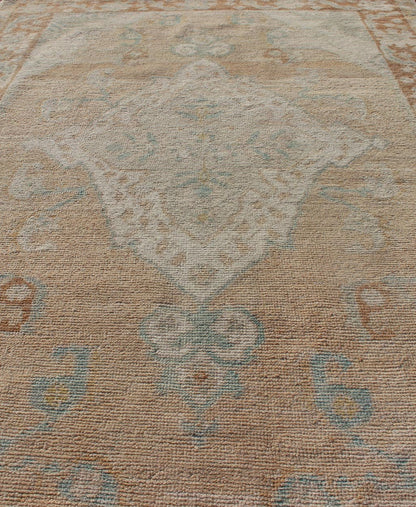 Muted Colored Turkish Oushak Rug is Subdued Medallion Design Nice Vintage Turkish Oushak rug wit an understated medallion with flowers and geometric motifs, rug EN - 179557, country of origin / type: Turkey / Oushak, circa 1940 This magnifice... - Keivan Woven ArtsEN - 179557 - 12411Rug