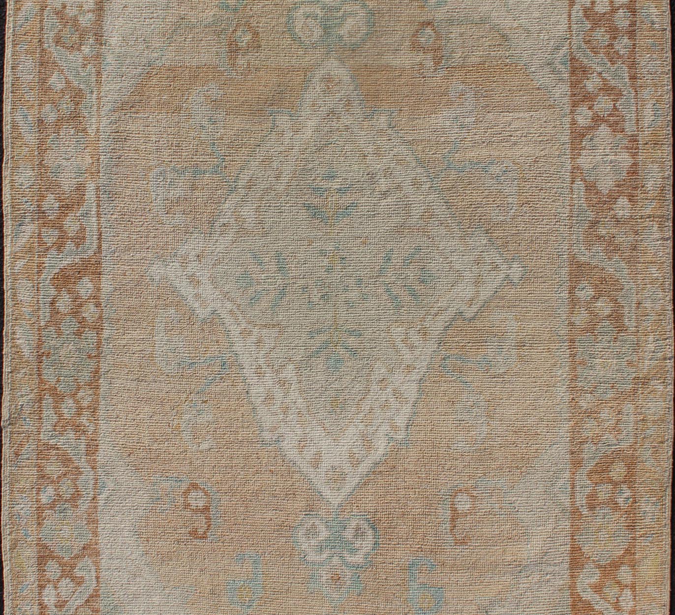 Muted Colored Turkish Oushak Rug is Subdued Medallion Design Nice Vintage Turkish Oushak rug wit an understated medallion with flowers and geometric motifs, rug EN - 179557, country of origin / type: Turkey / Oushak, circa 1940 This magnifice... - Keivan Woven ArtsEN - 179557 - 12411Rug