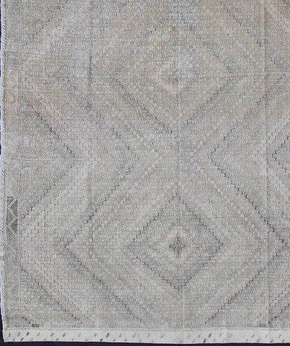 Vintage Turkish Embroidered Flat - Weave Rug with Neutral - Toned Geometric Design kwarugs Geometric design vintage Kilim rug from Turkey in neutral, muted tones, Keivan Woven Arts / rug en - 179641, country of origin / type: Turkey / Kilim, circa 195... - Keivan Woven ArtsEN - 179641 - 11811Rug