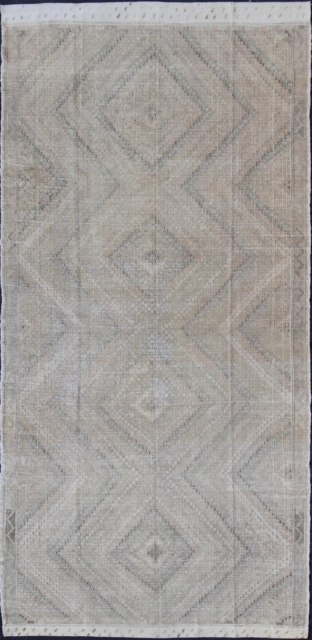 Vintage Turkish Embroidered Flat - Weave Rug with Neutral - Toned Geometric Design kwarugs Geometric design vintage Kilim rug from Turkey in neutral, muted tones, Keivan Woven Arts / rug en - 179641, country of origin / type: Turkey / Kilim, circa 195... - Keivan Woven ArtsEN - 179641 - 11811Rug