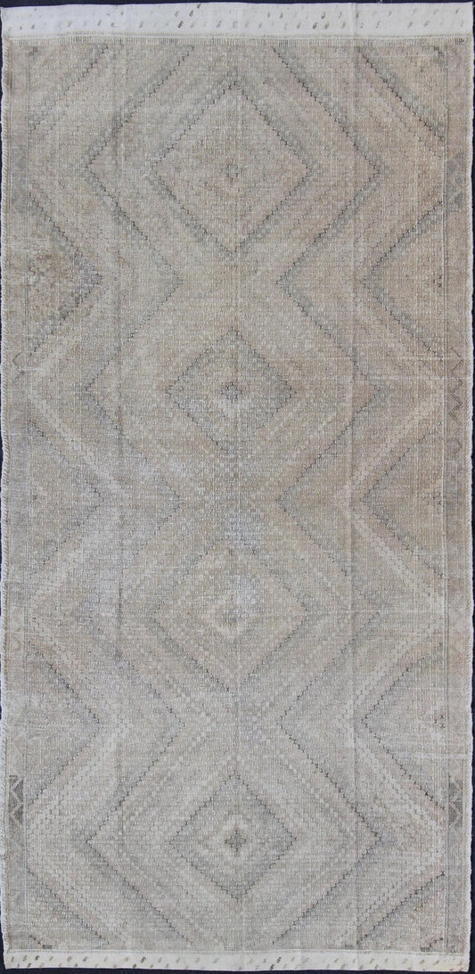 Vintage Turkish Embroidered Flat - Weave Rug with Neutral - Toned Geometric Design kwarugs Geometric design vintage Kilim rug from Turkey in neutral, muted tones, Keivan Woven Arts / rug en - 179641, country of origin / type: Turkey / Kilim, circa 195... - Keivan Woven ArtsEN - 179641 - 11811Rug