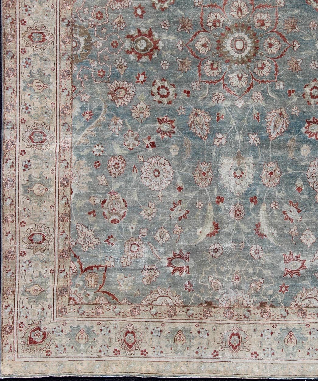 Antique Persian Tabriz Rug with Floral Medallion Design in Red and Blue kwarugs Red and blue antique Persian Tabriz rug with flowers and medallion, rug en - 179642, country of origin / type: Iran / Tabriz, circa 1920. This sublime and ench... - Keivan Woven ArtsEN - 179642 - 12415Rug