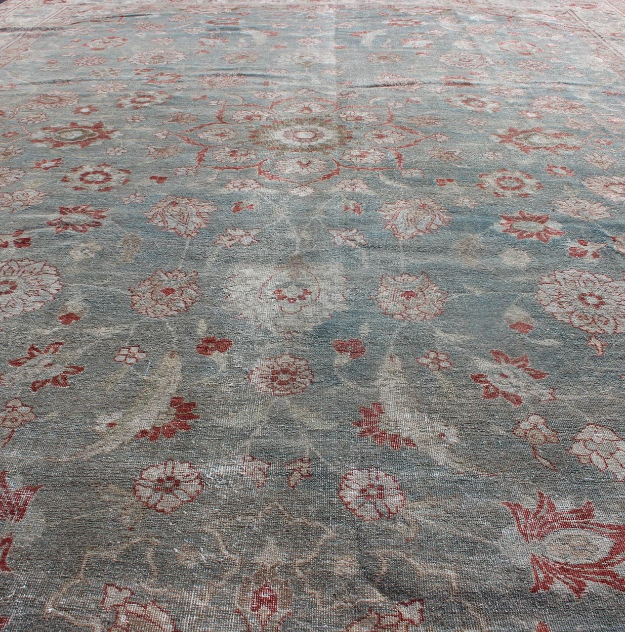Antique Persian Tabriz Rug with Floral Medallion Design in Red and Blue kwarugs Red and blue antique Persian Tabriz rug with flowers and medallion, rug en - 179642, country of origin / type: Iran / Tabriz, circa 1920. This sublime and ench... - Keivan Woven ArtsEN - 179642 - 12415Rug