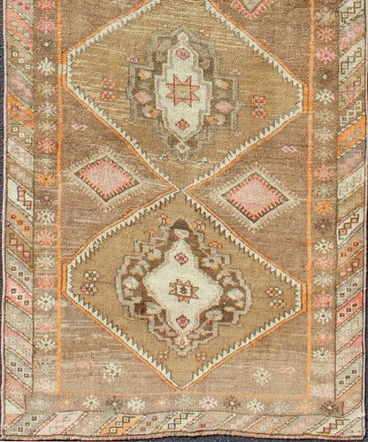 Vintage Turkish Oushak Runner with Tribal Medallions in Earthy Tones Vintage Turkish Oushak runner with floral medallions, Keivan Woven Arts / rug en - 140350, country of origin / type: Turkey / Oushak, circa 1940. This vintage Oushak runn... - Keivan Woven ArtsEN - 179660 - 12363Rug