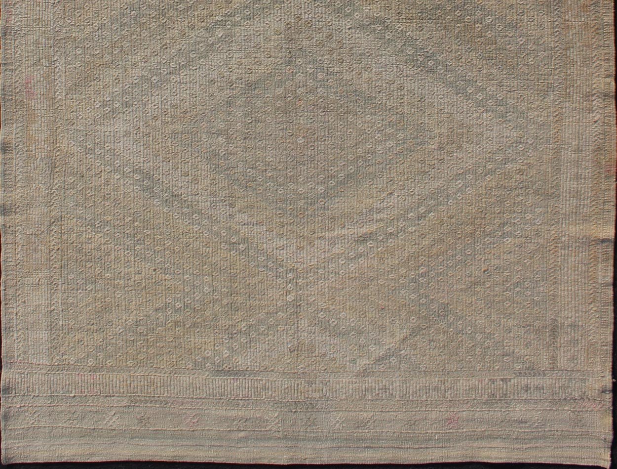 Tan and Light Blue Vintage Turkish Kilim Embroidered Rug With Geometric Diamond Design Embroidered vintage Kilim rug from Turkey in shades of tan, light blue and light yellow with geometric pattern. Keivan Woven Arts / rug EN - 179665, country... - Keivan Woven ArtsEN - 179665 - 12419Rug