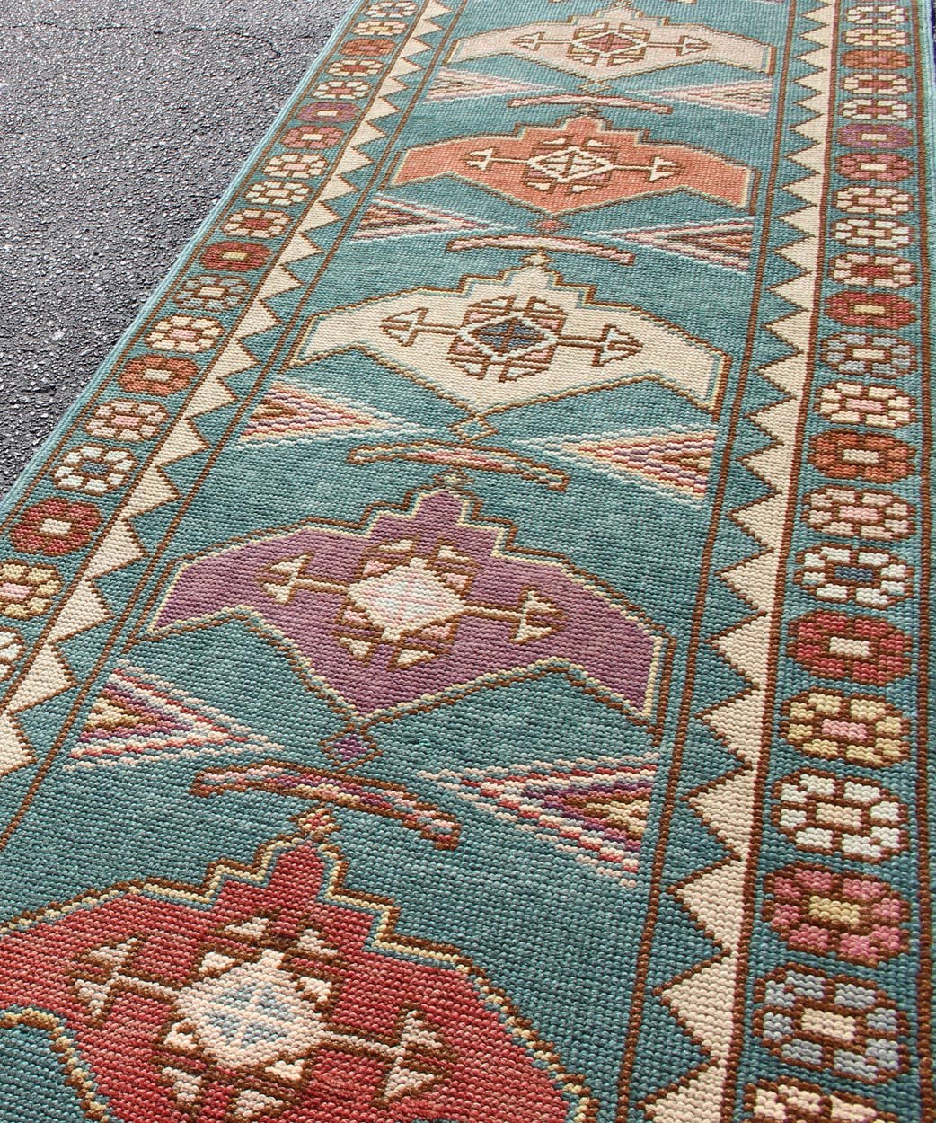 Teal Color Vintage Turkish Oushak Runner with Repeating Geometric Design. Colorful vintage Turkish oushak runner with repeating medallion geometric design in teal color background, rug EN - 179682, country of origin / type: Turkey / Oushak, circa 1940... - Keivan Woven ArtsEN - 179682 - 12367Rug