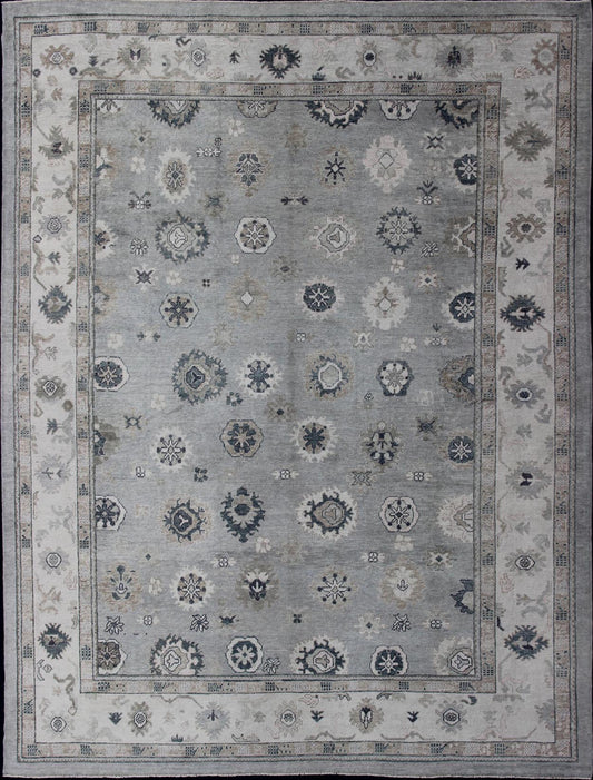 Gray, Blue and Neutral Color Palette All - Over Flower Design Turkish Oushak Rug kwarugs Turkish Oushak rug with neutral color palette and all - over flower design, rug en - 179692, country of origin / type: Turkey / Oushak This traditional Ou... - Keivan Woven ArtsEN - 179692 - 11815Rug