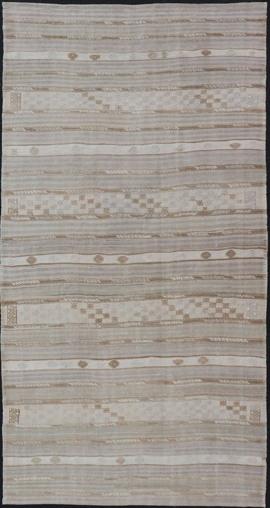 Turkish Flat - Weave Kilim in Muted Colors and Tribal Motifs. Turkish Kilim vintage carpet in light taupe, pale lavender, light brown, light gray and Cream, rug EN - 179780, country of origin / type: Turkey / Kilim , circa 1950 This Kilim rug... - Keivan Woven ArtsEN - 179780 - 14496