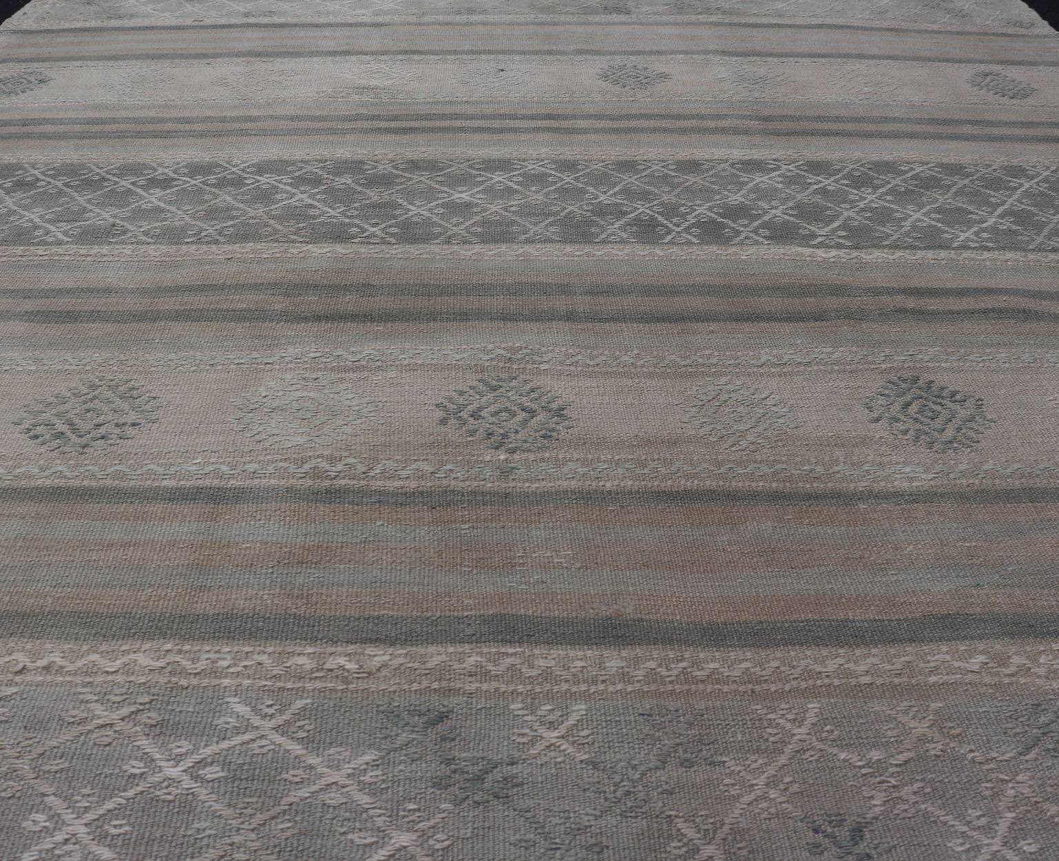 Square Vintage Turkish Kilim rug with horizontal stripes and tribal shapes. Keivan Woven Arts / rug EN - 179781, country of origin / type: Turkey / Kilim, circa mid - 20th century This flat - woven Kilim from Turkey features an enticing composition co... - Keivan Woven ArtsEN - 179781 - 17646Rug