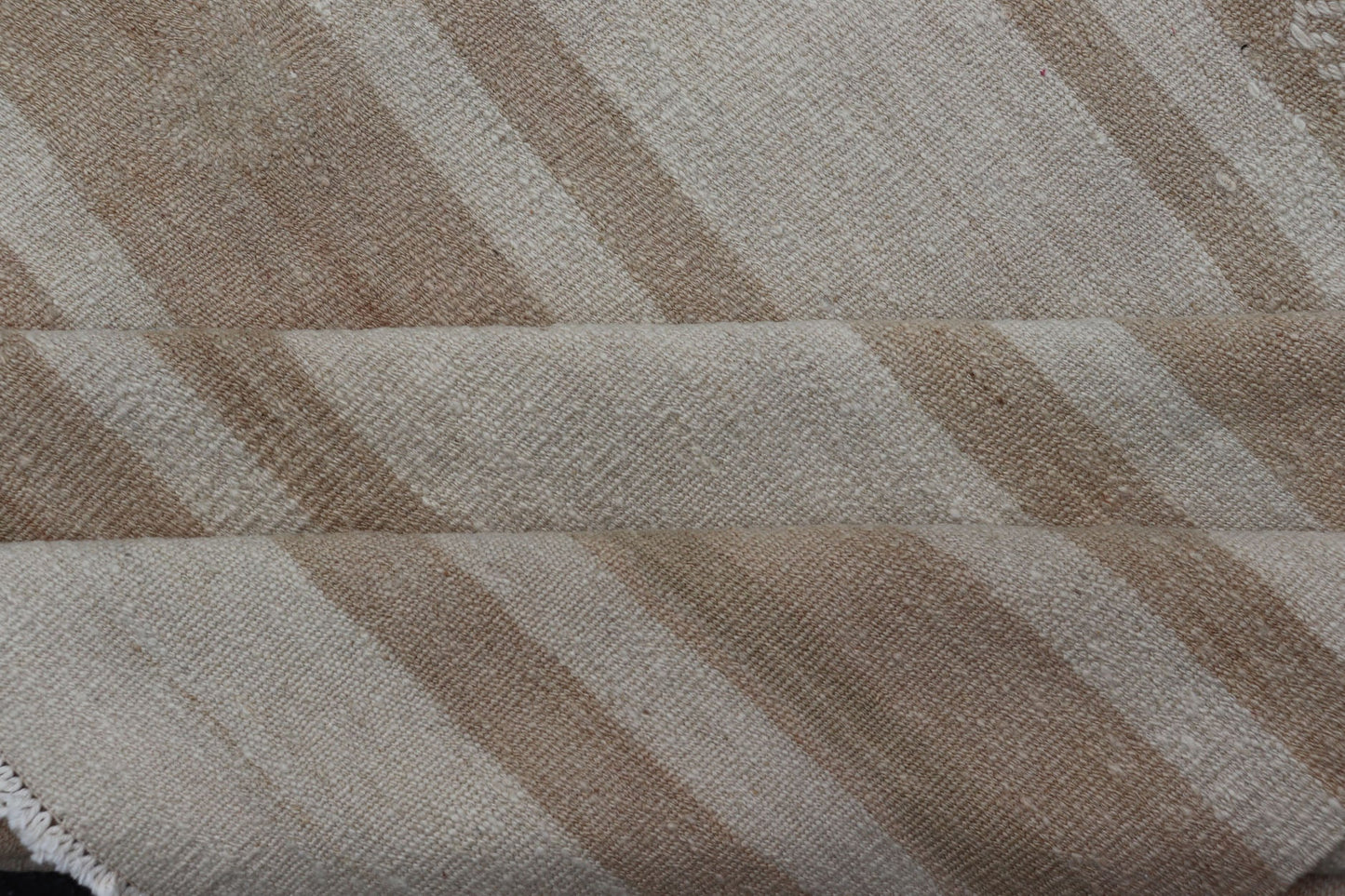 Square Flat - Weave Kilim Vintage Rug from Turkey with Horizontal Stripes in Taupe Flat - Weave Kilim vintage rug from Turkey with horizontal brown and taupe stripes on a cream background. Keivan Woven Arts / rug EN - 179787, country of origin / typ... - Keivan Woven ArtsEN - 179787 - 17652Rug
