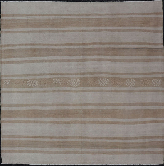 Square Flat - Weave Kilim Vintage Rug from Turkey with Horizontal Stripes in Taupe Flat - Weave Kilim vintage rug from Turkey with horizontal brown and taupe stripes on a cream background. Keivan Woven Arts / rug EN - 179787, country of origin / typ... - Keivan Woven ArtsEN - 179787 - 17652