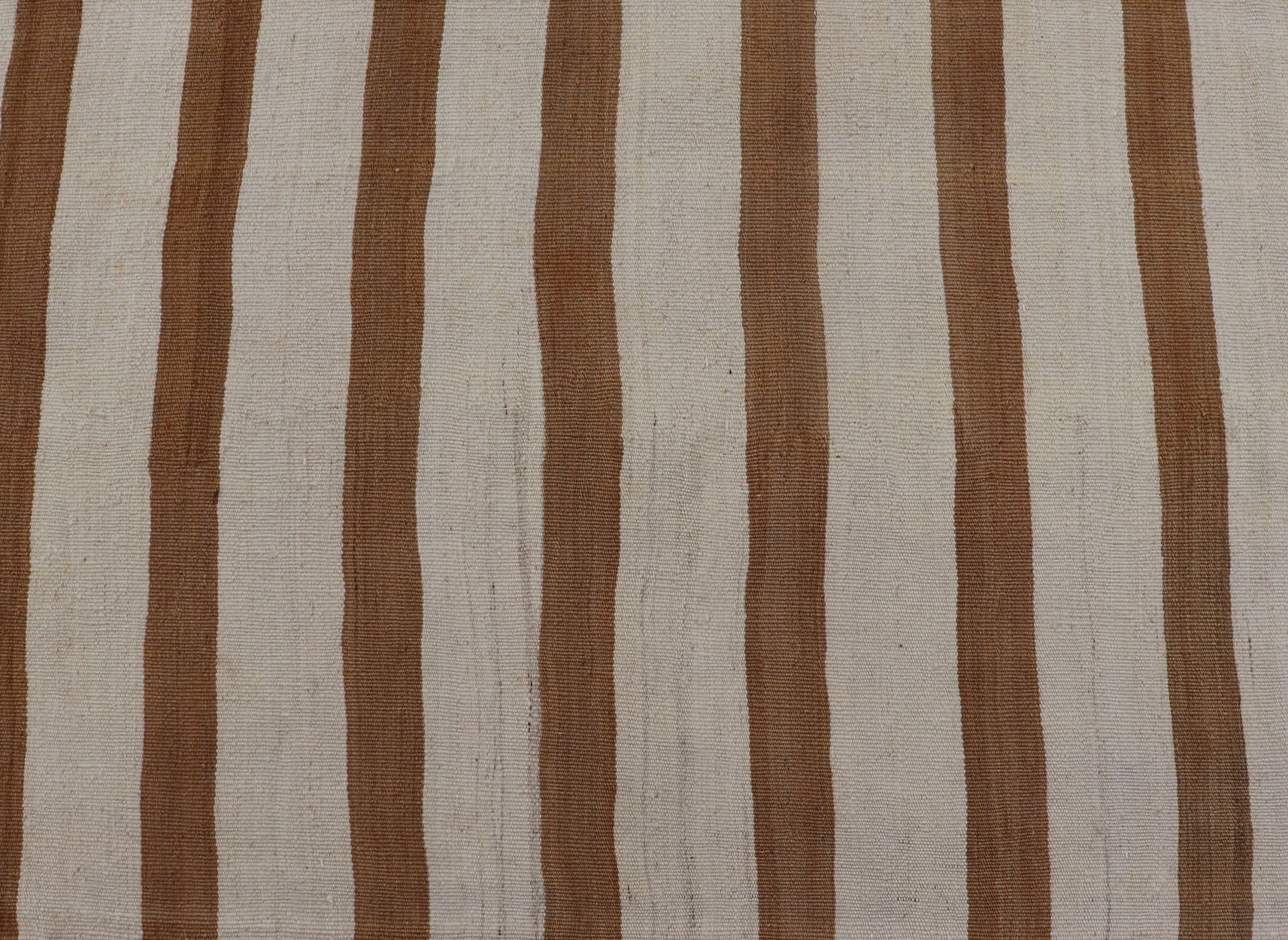 Vintage Turkish Kilim Rug with Horizontal Stripes in Light Brown, caramel and light Cream. Keivan Woven Arts rug EN - 179886, country of origin / type: Turkey / Kilim, circa Mid - 20th Century. Measures: 2'5 x 8'5 This vintage flat - woven kil... - Keivan Woven ArtsEN - 179886 - 15400Rug