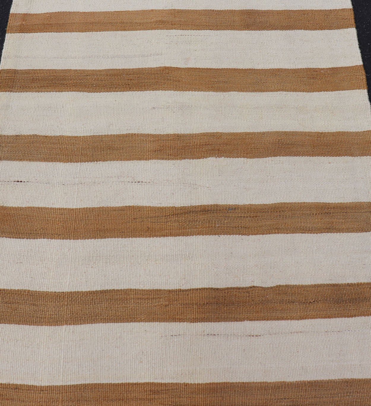 Vintage Turkish Kilim Rug with Horizontal Stripes in Light Brown, caramel and light Cream. Keivan Woven Arts rug EN - 179886, country of origin / type: Turkey / Kilim, circa Mid - 20th Century. Measures: 2'5 x 8'5 This vintage flat - woven kil... - Keivan Woven ArtsEN - 179886 - 15400Rug