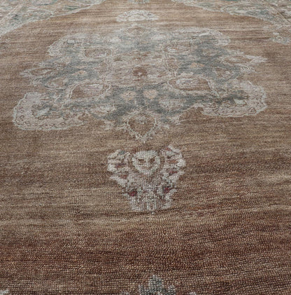 Vintage Turkish Kars Rug with Floral Medallion in Camel, Tan, Taupe and Gray Vintage Turkish Kars rug with floral medallion in camel, tan, taupe, gray, cream. Keivan Woven Arts / rug EN - 179950, country of origin / type: Turkey / Oushak/Kars, cir... - Keivan Woven ArtsEN - 179950 - 18920Rug
