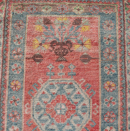 Vintage Hand Knotted Oushak Turkish Runner with Geometric Medallion Design Vintage Oushak runner from Turkey with Medallion design in various blue, soft red, brown, yellow and tan tones, Keivan Woven Arts / rug EN - 179957, country of origin / typ... - Keivan Woven ArtsEN - 179957 - 17682Rug