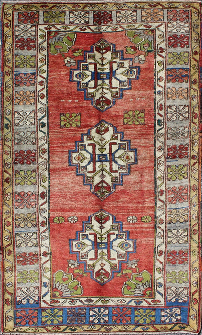 Green, blue and red vintage Turkish Oushak rug with three geometric medallions, rug en - 183, country of origin / type: Turkey / Oushak, circa 1940. This vintage Turkish Oushak gallery rug (circa mid - 20th century) features a unique blend of colors... - Keivan Woven ArtsEN - 183 - 5416Rug