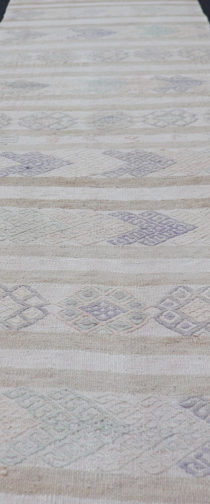nan - Keivan Woven ArtsEN - 2248 - 15558Rug
