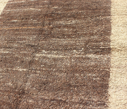 Modern & Minimalist Design Turkish Vintage Tulu Rug in Light Taupe and Brown. Vintage Tulu Turkish rug in Minimalist design and modern design with solid brown field rug EN - 3301. Keivan Woven Arts / country of origin / type: Turkey / Tulu, circa ... - Keivan Woven ArtsEN - 3301 - 5478