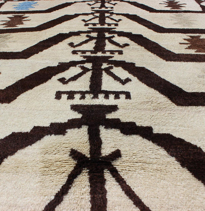 Turkish Tulu Carpet with Mid Century Modern Design in Brown, Off - White and Blue. Vintage Tulu in Natural colors of brown, off white in mid century modern Design. Keivan Woven Arts rug/EN - 3303 origin/turkey Tulu rugs, The wool used in these ... - Keivan Woven ArtsEN - 3303 - 5985Rug