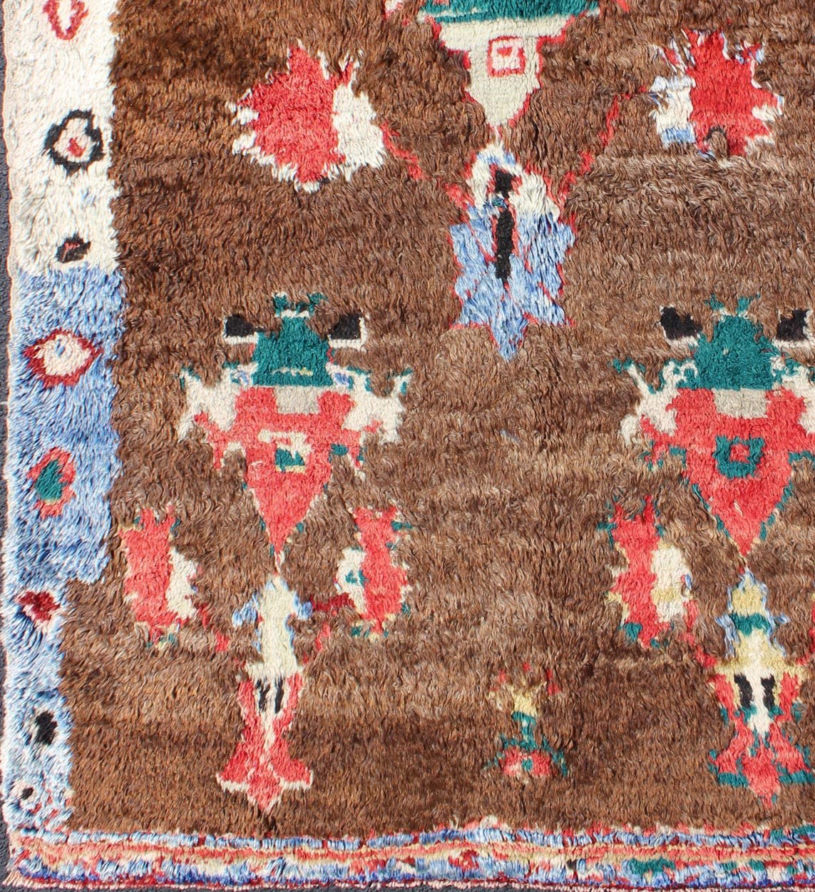 Colorful Antique Tulu Rug with Angora Wool Blend and Modern Tribal Design. Keivan Woven Arts Rug / EN - 3307. Mid - 20th Century Turkish Tulu Rug. Measures: 4'1 x 5'5. This antique Tulu rug showcases a free - spirited design with stunning colors of blu... - Keivan Woven ArtsEN - 3307 - 5492Rug