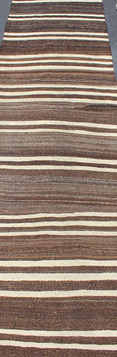 Modern Kilim Flat - Weave Runner with Brown and Ivory Stripes Vintage Kilim runner from Turkey with minimalist stripes in brown and ivory. Keivan Woven Arts / rug EN - 39 - 1, country of origin / type: Turkey / Kilim, circa 1950. This modern - de... - Keivan Woven ArtsEN - 39 - 1 - 11356Rug