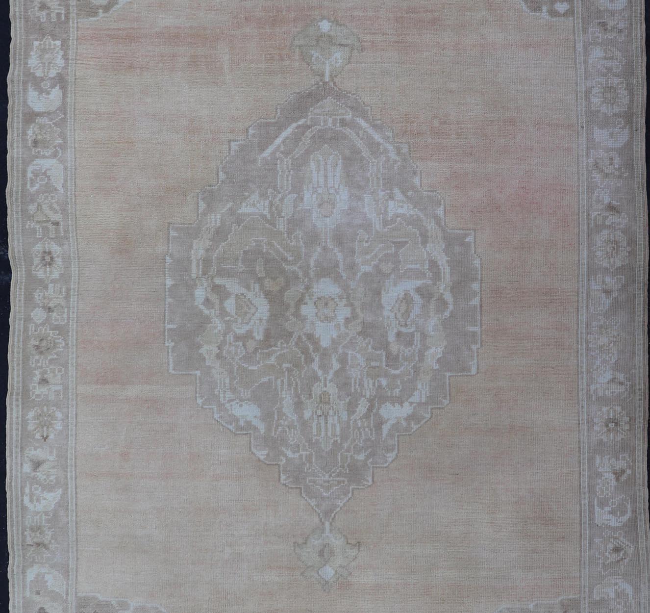 Vintage Turkish Oushak Rug with Floral Medallion in Faded Orange and Light Brown Vintage Hand Knotted Turkish Oushak rug with ornate floral medallion in faded orange, camel and light brown, Keivan Woven Arts / rug en - 4544, country of origin ... - Keivan Woven ArtsEN - 4544 - 1630Rug