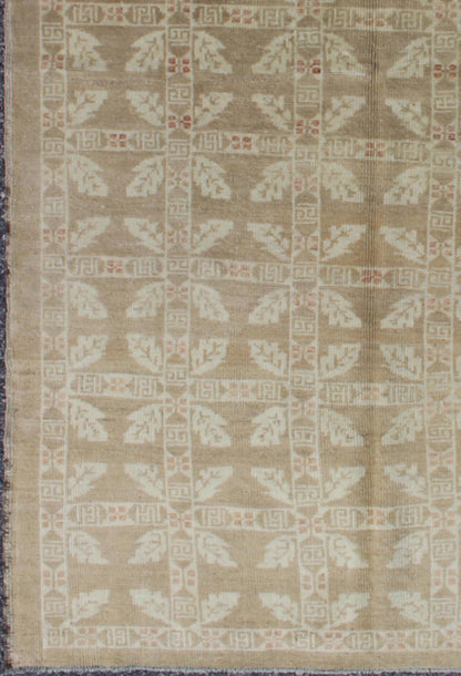 All - Over Ivory Wreath Design Vintage Turkish Oushak Rug, rug en - 603, country of origin / type: Turkey / Oushak, circa mid - 20th century This vintage Turkish Oushak carpet (circa mid - 20th century) features an all - over pattern of small, ivory - color... - Keivan Woven ArtsEN - 603 - 4430Rug