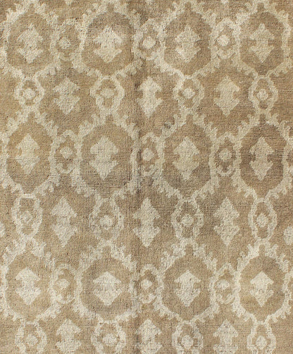 Cross - Latch Squarish Turkish Vintage Oushak Rug in Taupe and Cream kwarugs Cross - latch / latticework Turkish Oushak rug vintage in taupe and cream, rug en - 628, country of origin / type: Turkey / Tulu, circa 1940 Set on a taupe - colored fie... - Keivan Woven ArtsEN - 628 - 4454Rug