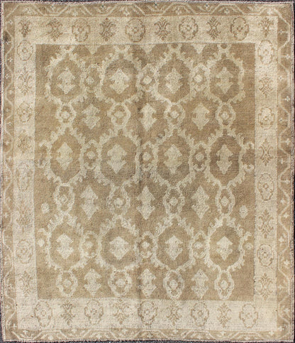 Cross - Latch Squarish Turkish Vintage Oushak Rug in Taupe and Cream kwarugs Cross - latch / latticework Turkish Oushak rug vintage in taupe and cream, rug en - 628, country of origin / type: Turkey / Tulu, circa 1940 Set on a taupe - colored fie... - Keivan Woven ArtsEN - 628 - 4454Rug