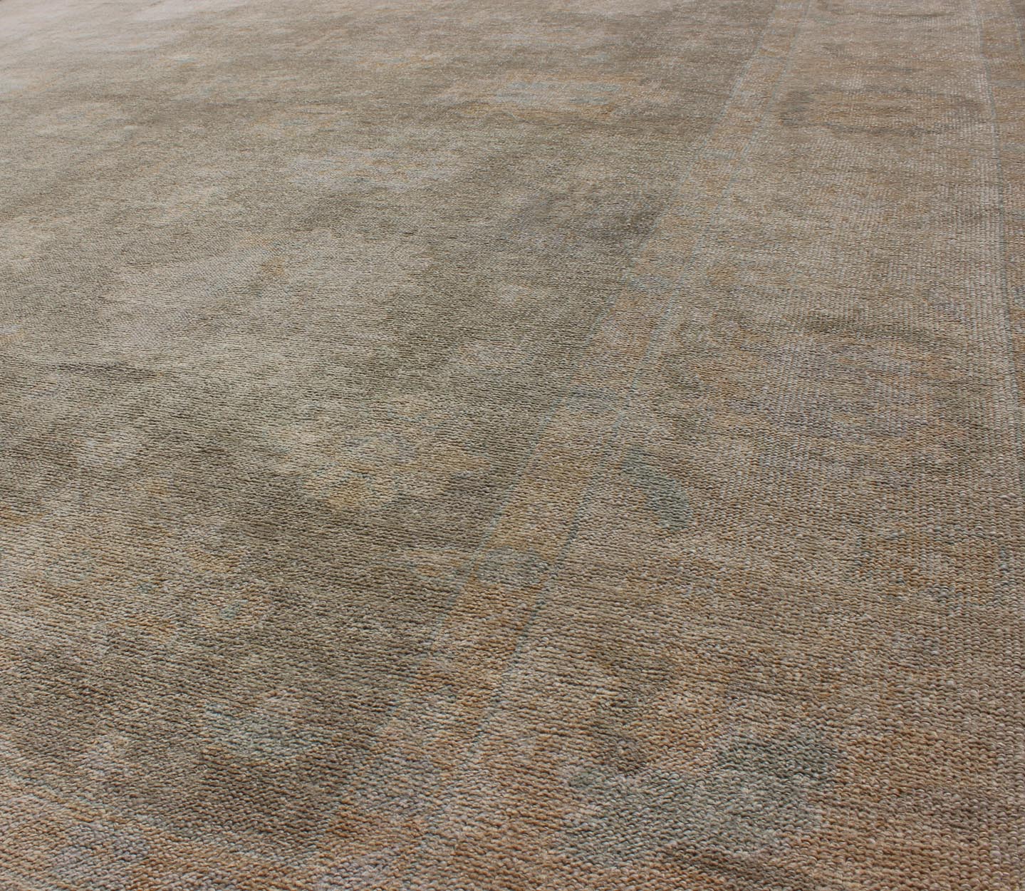 Large Turkish Oushak Rug with Large - Scale All - Over Blossom Design in Taupe, Pale Moss Green and Cream. Large Oushak Rug From Turkey in Light Moss Green, cream & Taupe and touch of light blue colors. Keivan Woven Arts/ rug EN - 637, country of or... - Keivan Woven ArtsEN - 637 - 3618Rug