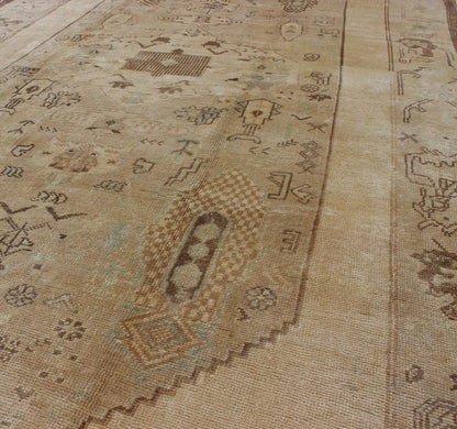 Vintage Turkish Oushak Carpet with Tribal Figures in an Earthy Color Palette Vintage Turkish Oushak Carpet with Tribal Figures in an Earthy Color Palette rug/en - 654 origin/ turkey kwarugs This vintage Turkish Oushak rug features an earthy... - Keivan Woven ArtsEN - 654 - 3820Rug