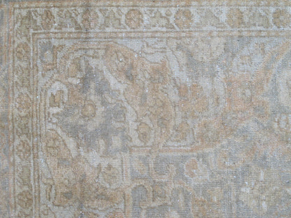 Gray Faded Vintage Fine Turkish Sivas Rug With Floral Motifs and Medallion With a Light Tan Field. Keivan Woven Arts / rug EN - 777, country of origin / type: Turkey / Oushak, circa mid - 20th century. Measures: 5'1 x 7'10. Fine Sivas rugs from weste... - Keivan Woven ArtsEN - 777 - 3856Rug
