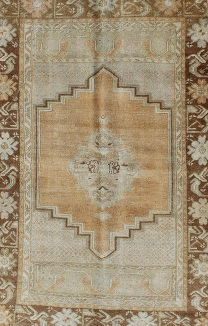 Vintage Oushak Rug in Brown, L. Orange, Camel & L. Taupe Gray. Vintage medallion Oushak in soft tones and brown border, Keivan Woven Arts/ rug, EN - 92950, Origin/ Turkey, Circa Mid century, All wool hand knotted vintage rug, Vintage Turkish rug, vintage... - Keivan Woven ArtsEN - 92950 - 1666Rug