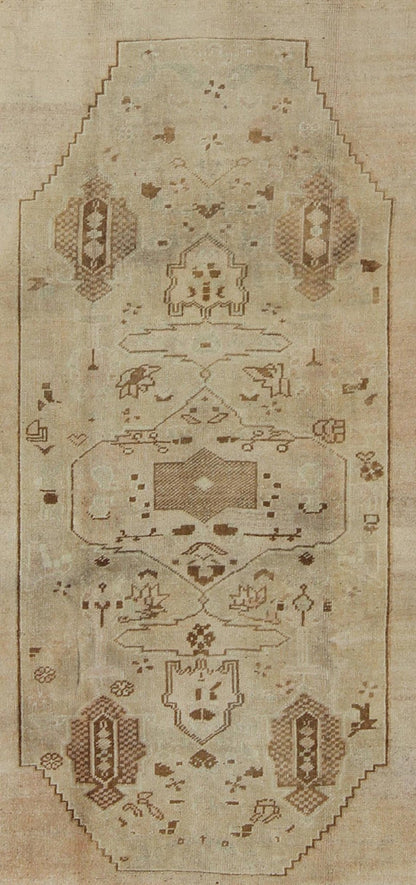 Vintage Turkish Oushak Rug with Tribal Motifs in Shades of Brown and Cream kwarugs Vintage Turkish Oushak rug with tribal motifs in shades of brown, cream and light blush rug en - 94353, country of origin / type: Turkey / Oushak, circa 1940 ... - Keivan Woven ArtsEN - 94353 - 906Rug