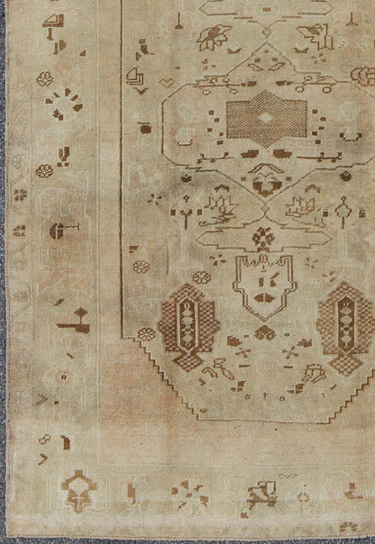 Vintage Turkish Oushak Rug with Tribal Motifs in Shades of Brown and Cream kwarugs Vintage Turkish Oushak rug with tribal motifs in shades of brown, cream and light blush rug en - 94353, country of origin / type: Turkey / Oushak, circa 1940 ... - Keivan Woven ArtsEN - 94353 - 906Rug