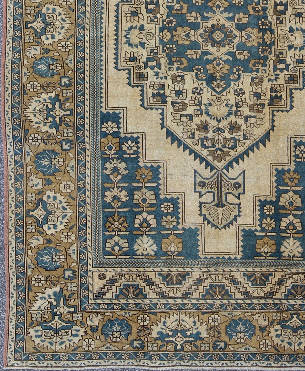 Turkish Vintage Rug With Geometric Design in Blue, Gold and Cream Colors. Keivan Woven Arts/ rug/EN - 94362. Vintage Oushak, Blue Oushak Measures: 11'8 x 7'6 This vintage Turkish Oushak carpet was crafted around the 1940s and displays a be... - Keivan Woven ArtsEN - 94362 - 826Rug