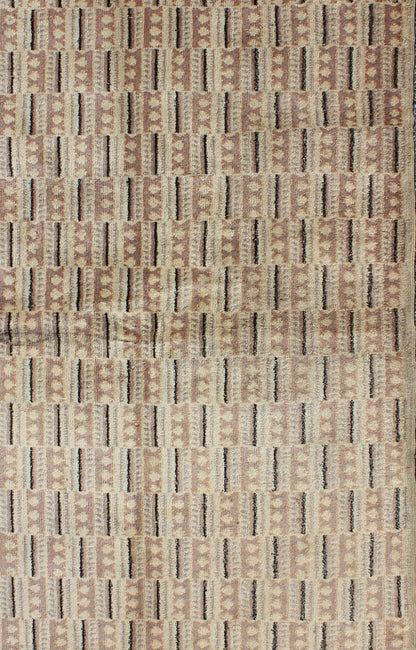 Vintage Zeki Mren Rug with a Modern Design Keivan Woven Arts, En - 960, Vintage Mid - Century Zeki Mren Rug. Vintage Zeki Mren Rug with a Modern Design in Earth Tones and Unique Design This finely handwoven Zeki Mren vintage rug displays a unique desig... - Keivan Woven ArtsEN - 960 - 5428Rug