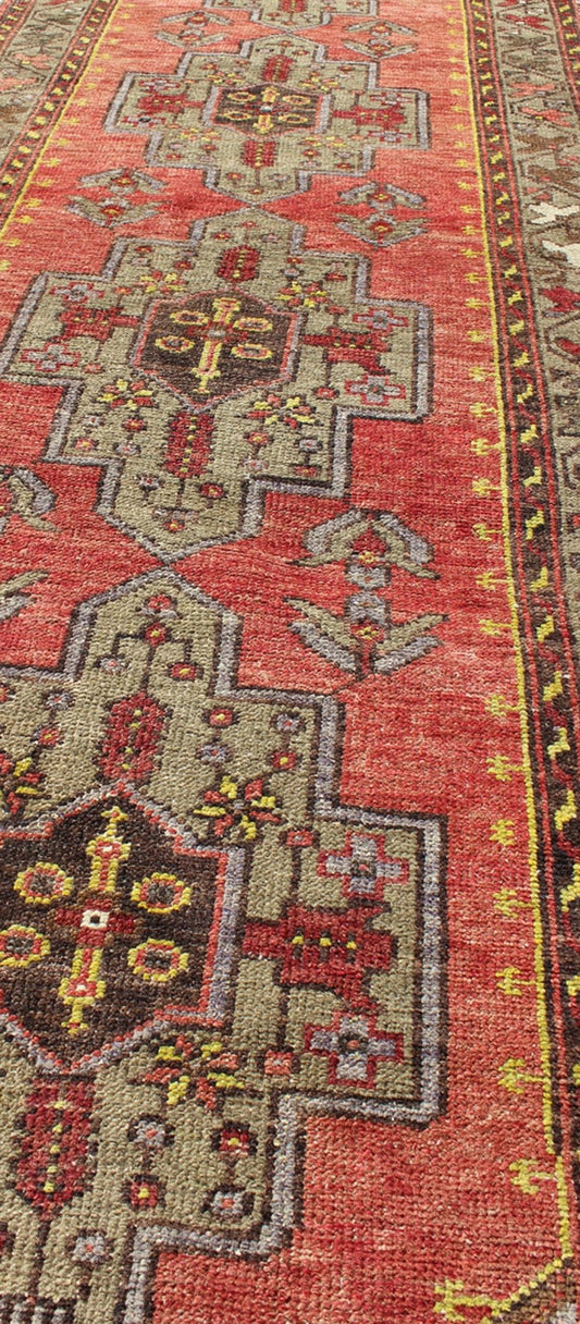 Cross Medallions Vintage Oushak Runner from Turkey in Burnt Orange and Olive, rug en - 973, country of origin / type: Turkey / Oushak, circa 1930 This vintage Turkish Oushak runner (circa 1930) features a unique blend of colors and an intricately ... - Keivan Woven ArtsEN - 973 - 3836
