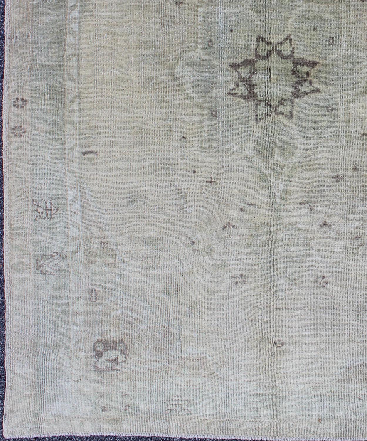 Muted Turkish Oushak Carpet with Centre Medallion Design in Grey, Sand & Taupe Turkish Oushak Carpet with Center Medallion Design rug/en - 977, origin/turkey kwarugs This magnificent muted Oushak from Turkey boasts a center medallion des... - Keivan Woven ArtsEN - 977 - 5977Rug