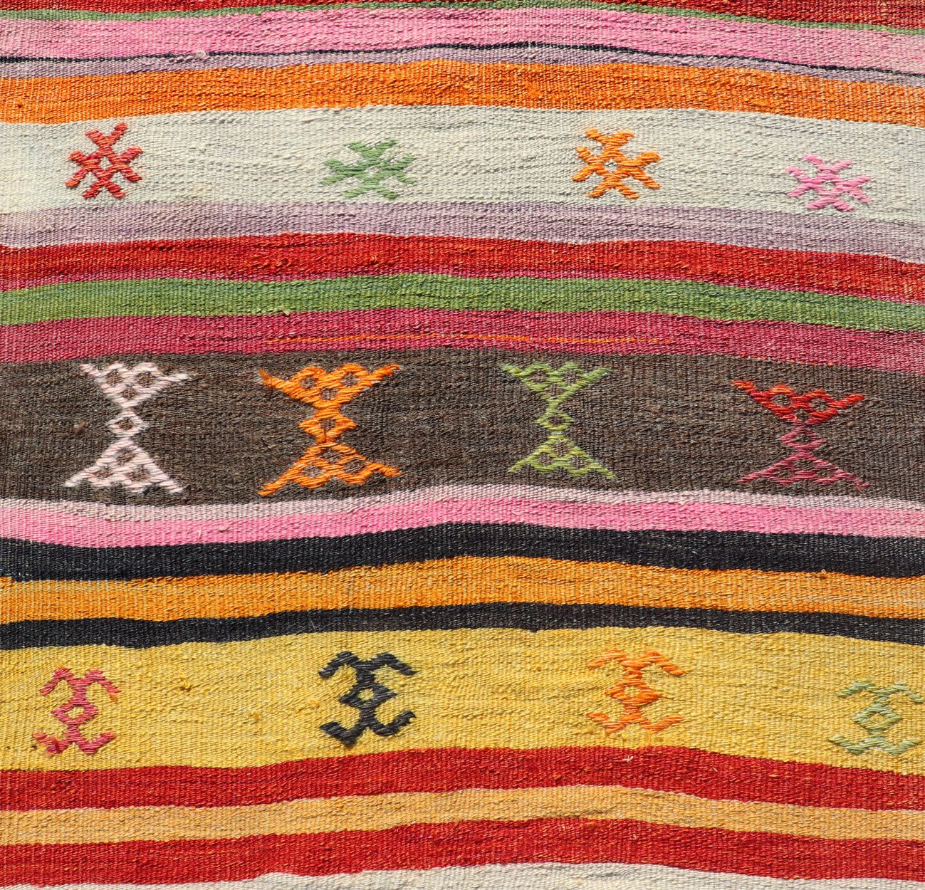 Vintage Hand Woven Turkish Kilim Colorful Stripe Runner with Tribal Motifs Colorful vintage Turkish Kilim runner with a stripe and modern design, Minimalist stripe design Kilim runner from Turkey. Keivan Woven Arts / rug EN - P13129, country of o... - Keivan Woven ArtsEN - P13129 - 17700Rug