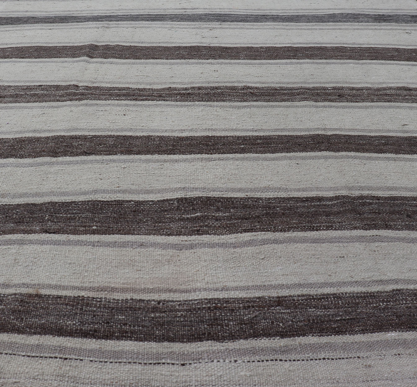 Vintage Flat Weave Turkish Kilim with Stripes in Ivory, Gray, and Charcoal Vintage Flat Weave Turkish Kilim with Stripes in Ivory, Gray, and Charcoal. Keivan Woven Arts / rug EN - P13424, country of origin / type: Turkey / Kilim, circa Mid - 20th Ce... - Keivan Woven ArtsEN - P13424 - 17766Rug