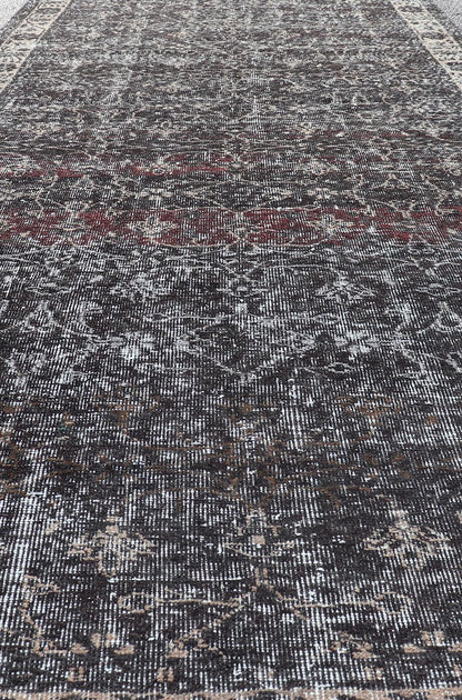 Over Dyed Gallery Oushak with All - Over Floral Design in Charcoal, Cream & Grays Over Dyed In Charcoal, Cream & Grays Gallery Oushak with All - Over Floral Design. Keivan Woven Arts / rug EN - P13612, country of origin / type: Turkey / Oushak, circa ... - Keivan Woven ArtsEN - P13612 - 17862Rug