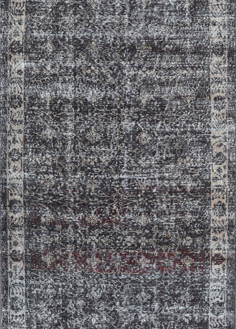 Over Dyed Gallery Oushak with All - Over Floral Design in Charcoal, Cream & Grays Over Dyed In Charcoal, Cream & Grays Gallery Oushak with All - Over Floral Design. Keivan Woven Arts / rug EN - P13612, country of origin / type: Turkey / Oushak, circa ... - Keivan Woven ArtsEN - P13612 - 17862Rug